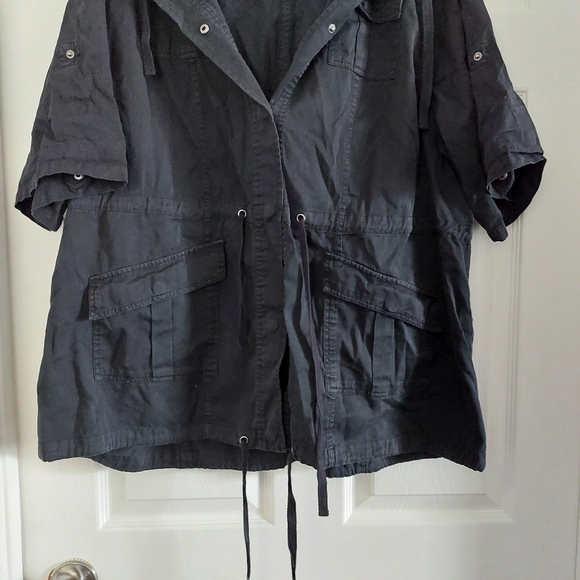 Torrid Black Utility Anorak Short Sleeve Jacket 1X - Picture 4 of 9